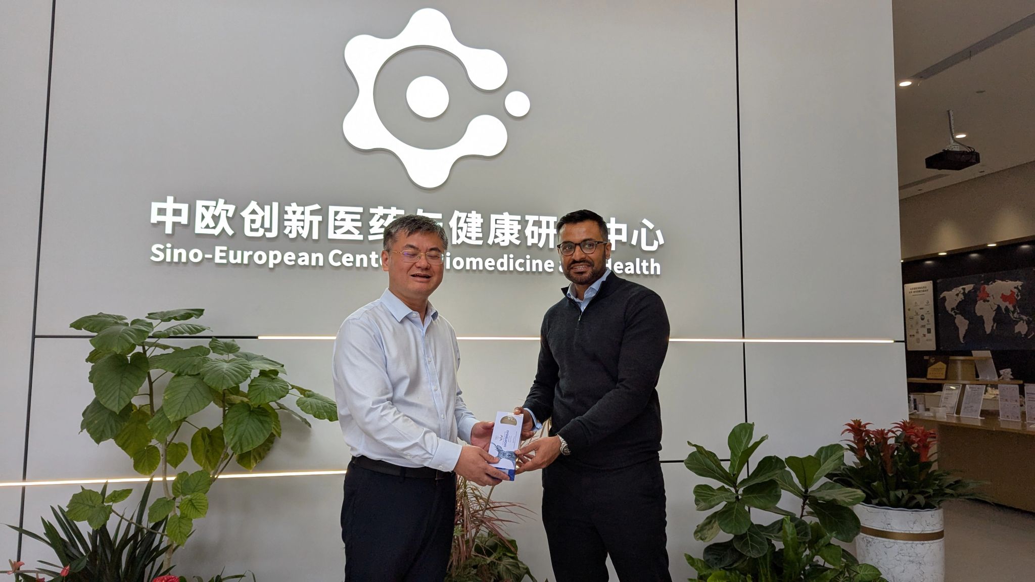 Visit to Sino-European Centre for Biomedicine and Health